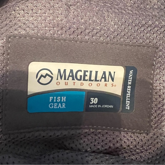 Magellan Fishing Shorts 30 Fish Gear Lightweight Water Repellent Gray Men's - Picture 9 of 9